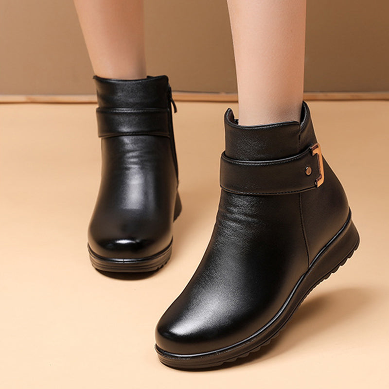 🔥Clearance Sale 70% OFF - Women's Metal Buckle Leather Waterproof Boots